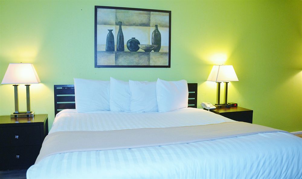 Travelodge By Wyndham Lincoln Northeast Kültér fotó